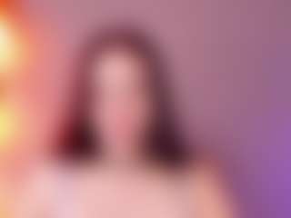 Live cam show with Lunar-leen - Tease Red Hair on Gym Cam Girls