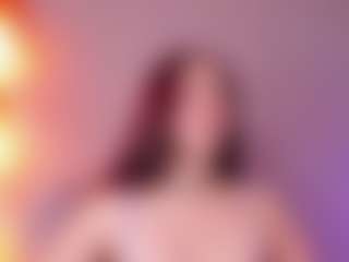 Live cam show with Lunar-leen - Sensual on PervPlay.com