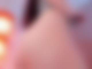 Live cam show with Lunar-leen - Sexy on SmokeAndPoke