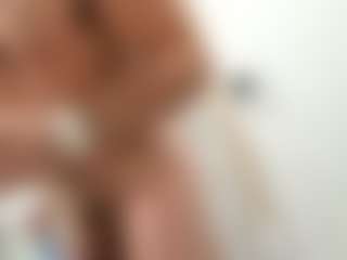 rentedbimanymen's Live Sex Cam Show
