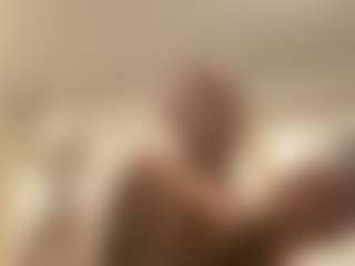 rentedbimanymen's Live Sex Cam Show
