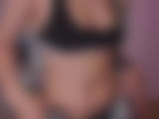 Live cam show with Anna - Blonde Hair Petite on Soda Cam