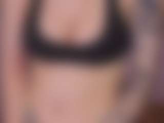 Live cam show with Anna - Upskirt on TeamSkeetLive