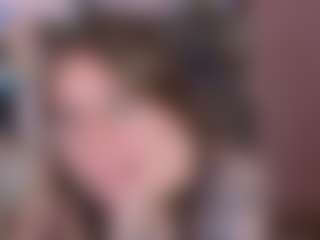 Live cam show with Anna - Glasses on Camming Site