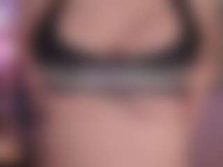 Live cam show with Anna - Upskirt on Taboo Cams XXX