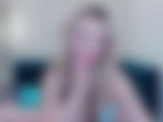Live cam show with EvaMoran - Legs on UwU Esports