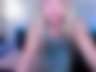 Live cam show with EvaMoran - Stockings on Dolls Live