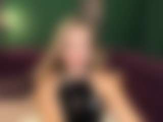 Live cam show with EvaMoran - Joi on Camsoda