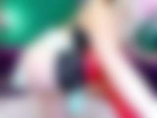 Live cam show with EvaMoran - Legs on SquirtSoMuch