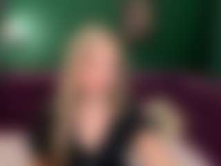 Live cam show with EvaMoran - Stockings on Streamer API