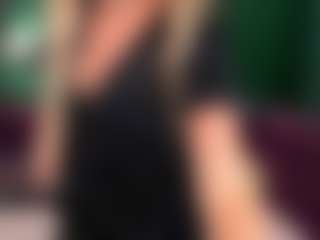 Live cam show with EvaMoran - Normal on Camming Site