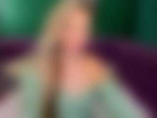 Live cam show with EvaMoran - Blue Eyes on Chatstar