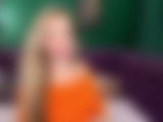 Live cam show with EvaMoran - Striptease Young Adult on Dare Cams