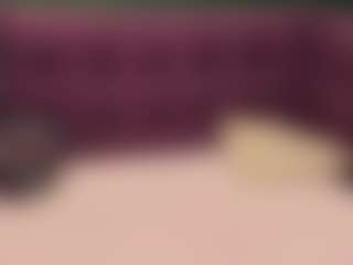 Live cam show with EvaMoran - Blue Eyes on livesuperchat.net