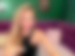Live cam show with EvaMoran - Legs on Dolls Live