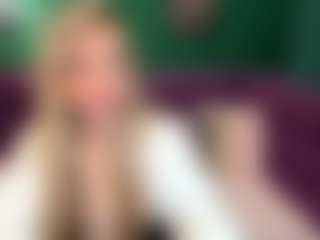 Live cam show with EvaMoran - Stockings on Dare Cams