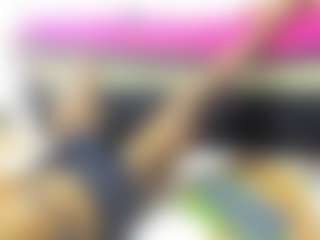 Live cam show with User 565 - Brown Eyes on CamClone