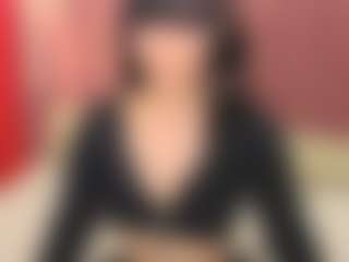Live cam show with Liliflowerr - Butt Plug on StripNow