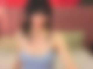 Live cam show with Liliflowerr - Athletic on sexylive.show