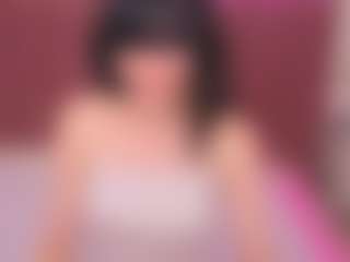 Live cam show with Liliflowerr - Blue Eyes on Mixed Magazine Live