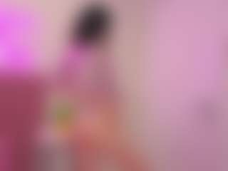 Live cam show with Liliflowerr - Pornstar Skinny on Camsoda