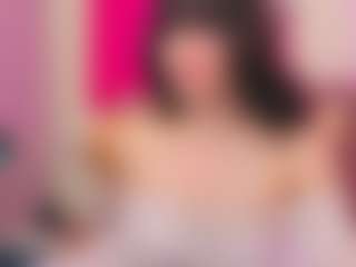 Live cam show with Liliflowerr - Lovense Small Tits on SxyPornLive