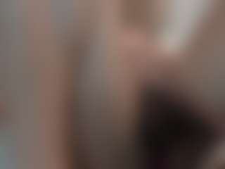 Live cam show with LizBrookx - HD on Camsoda
