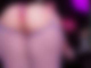 RaissaSky's Live Sex Cam Show