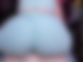 RaissaSky's Live Sex Cam Show