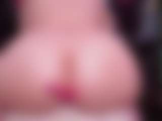 RaissaSky's Live Sex Cam Show