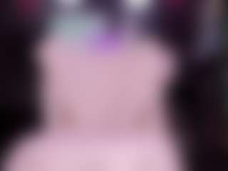 RaissaSky's Live Sex Cam Show