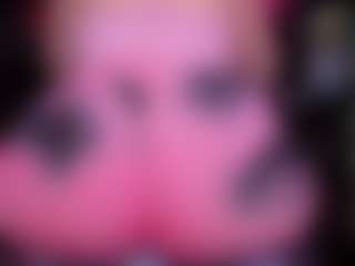 RaissaSky's Live Sex Cam Show