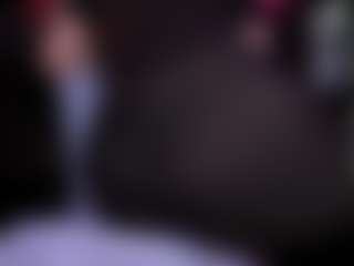 Live cam show with RaissaSky - Flashing on nudelive.tv