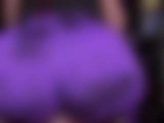 Live cam show with RaissaSky - Thong on CamClone