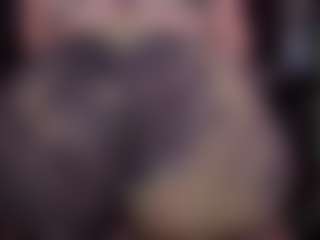 RaissaSky MILF webcam performer live streaming