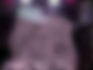 Live cam show with RaissaSky - Mature on crypto-cams