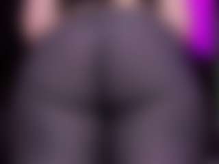 RaissaSky's Live Sex Cam Show