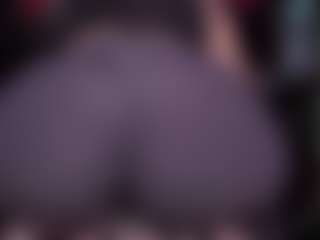 RaissaSky's Live Sex Cam Show