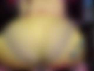 RaissaSky's Live Sex Cam Show