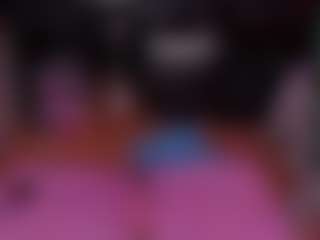Live cam show with RaissaSky - Thong on Camming Site