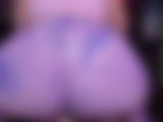 RaissaSky's Live Sex Cam Show