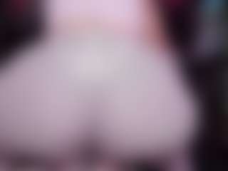 RaissaSky's Live Sex Cam Show