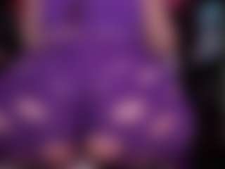 Live cam show with RaissaSky - Butt Plug on CamwithHer
