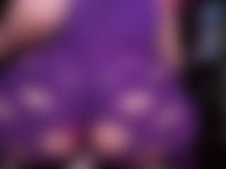 RaissaSky's Live Sex Cam Show