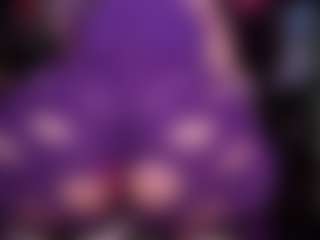 RaissaSky's Live Sex Cam Show