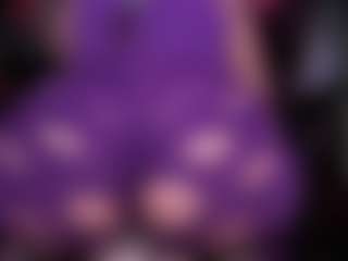 RaissaSky's Live Sex Cam Show