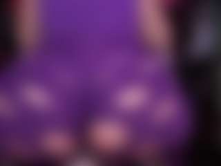 RaissaSky's Live Sex Cam Show