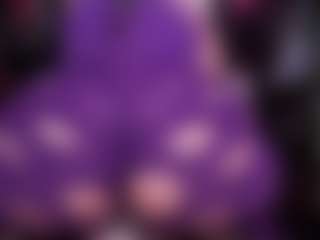 RaissaSky's Live Sex Cam Show
