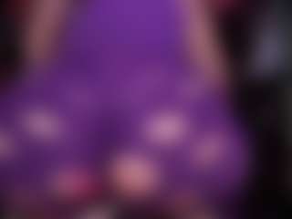 Live cam show with RaissaSky - Curvy MILF on UwU Esports