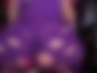 RaissaSky's Live Sex Cam Show